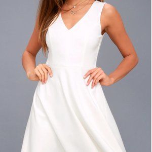 Lulus skater deep v a line dress size small